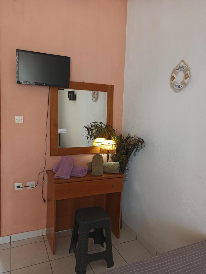 Eleni Antonouli Rooms Kokkino Nero Exterior foto